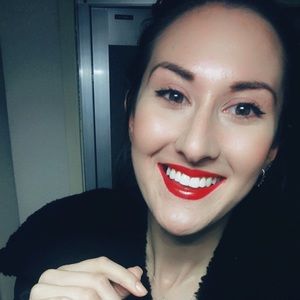 Meet your Posher, Cat